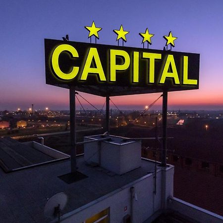 Hotel Capital Rovigo Esterno foto