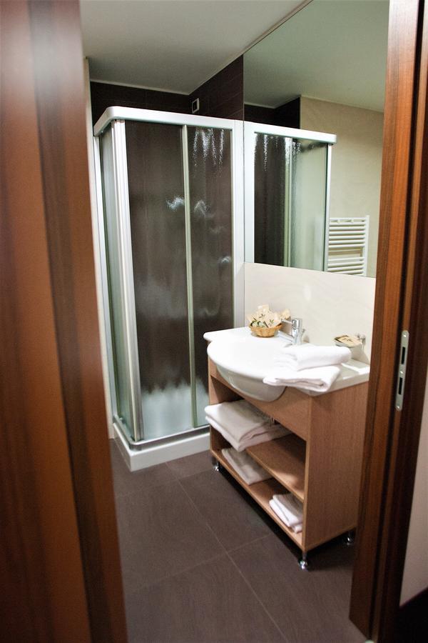Hotel Capital Rovigo Esterno foto